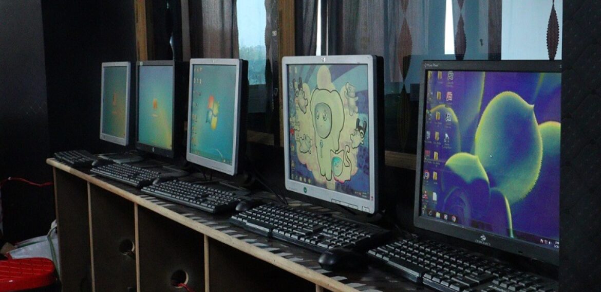 Ultimate Computer Workshop AFTERSHOCK PC Custom Computers, Gaming